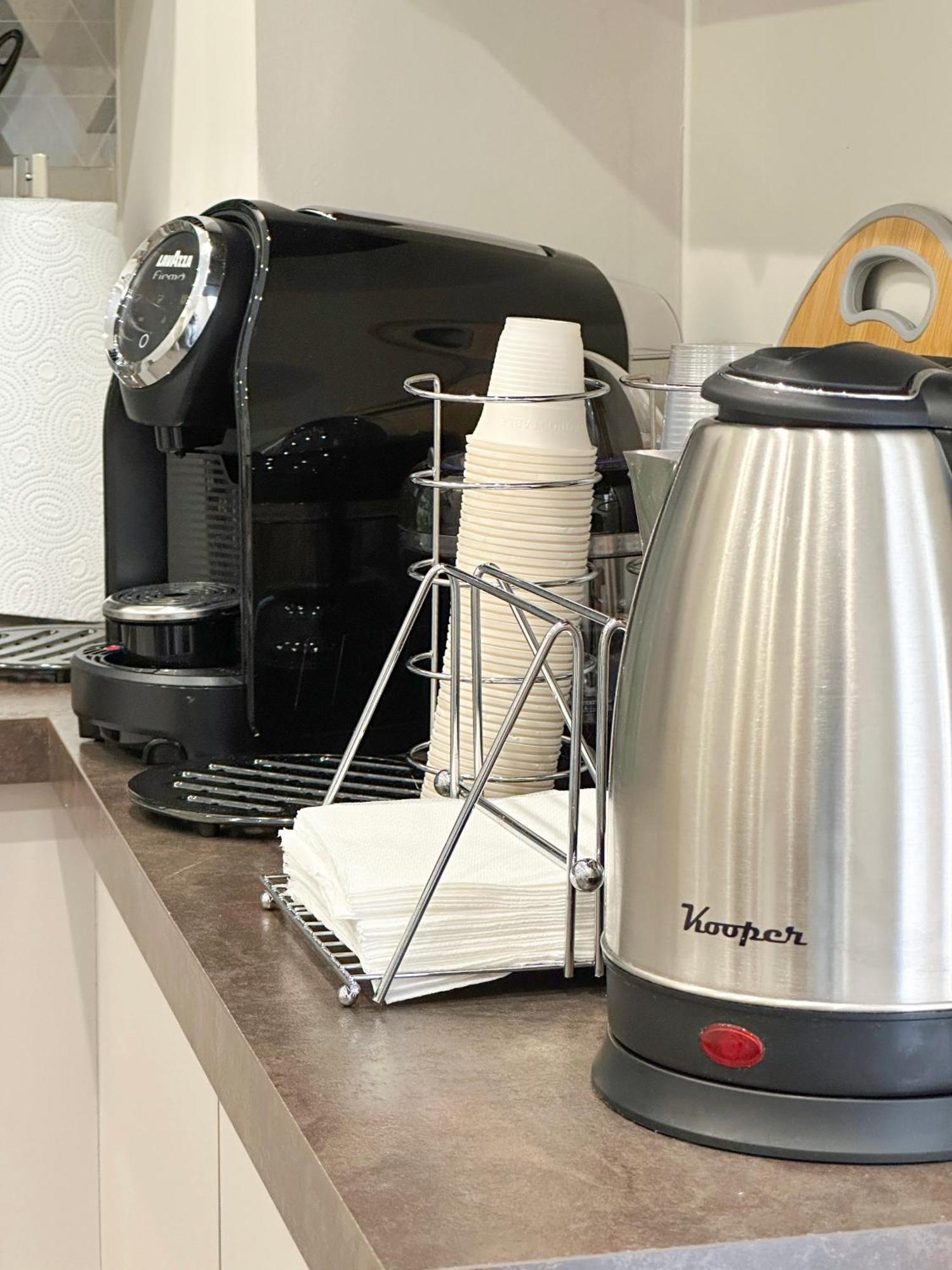 Agora Connect Space Brindisi Ngoại thất bức ảnh